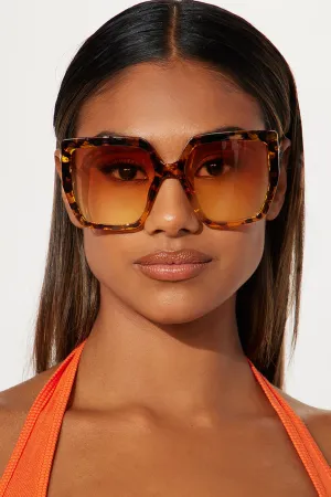 Beauty Queen Sunglasses - Tortoise