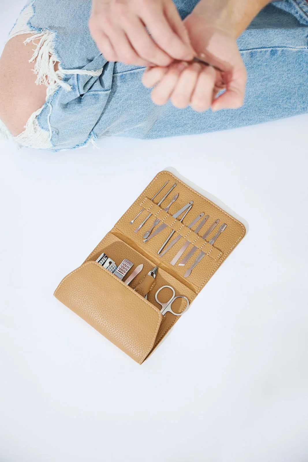 Vegan PU Leather Manicure Set - Beige