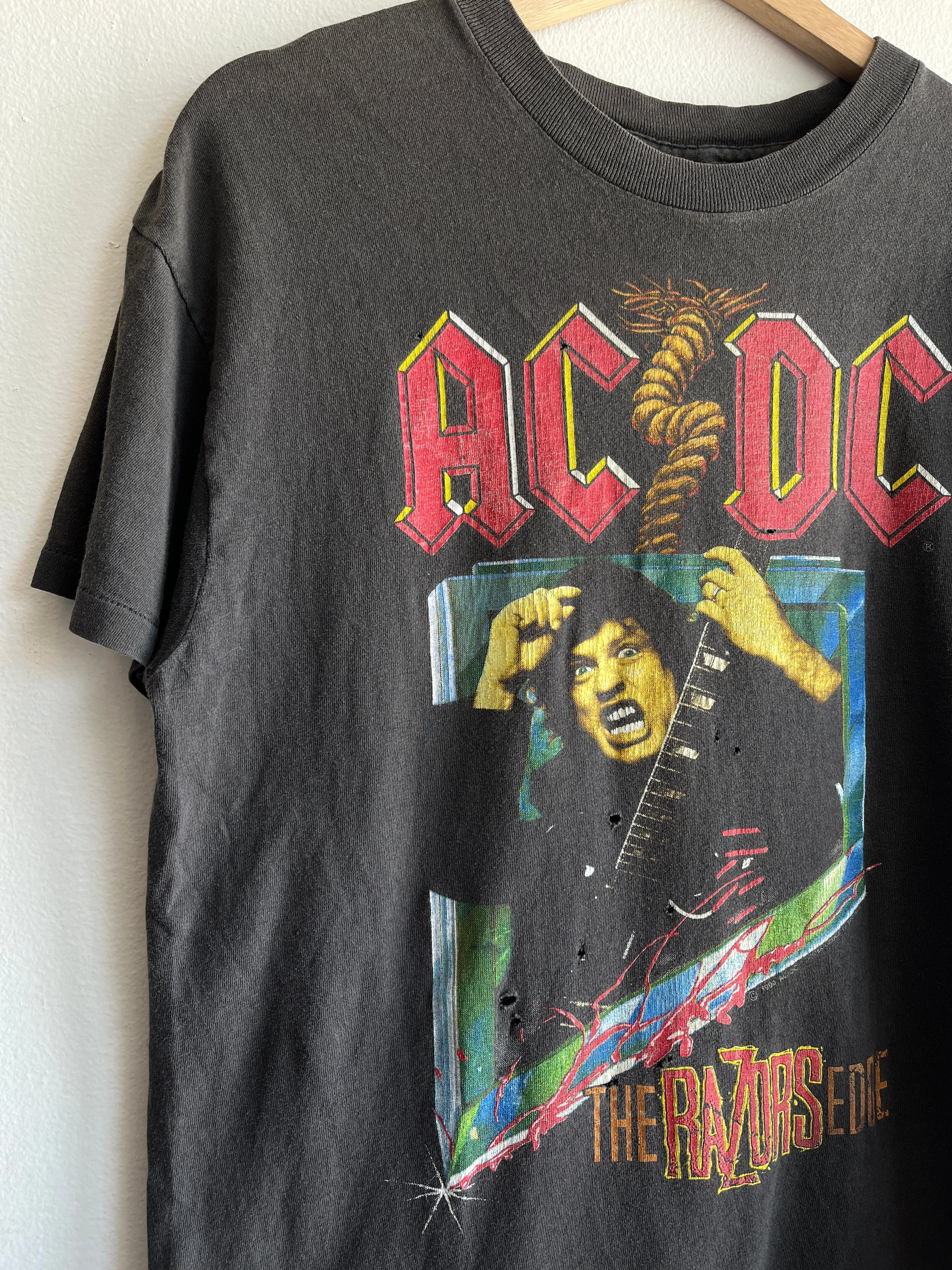 Vintage 1990 AC/DC Razors Edge Tour T-Shirt
